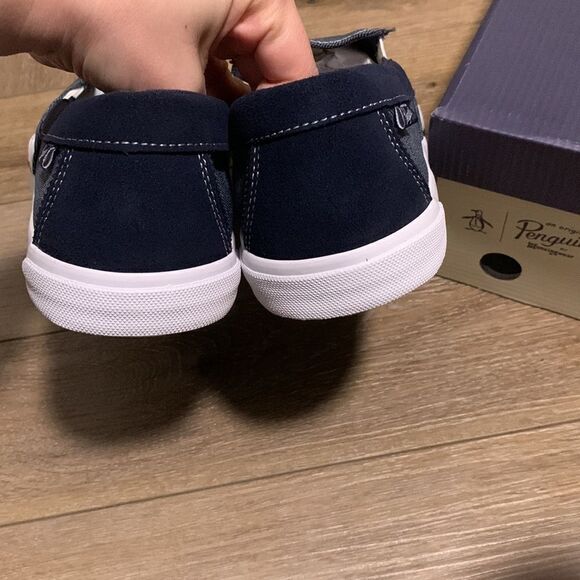 NIB Men’s Penguin by Musingwear Slip On Shoes - Picture 5 of 5
